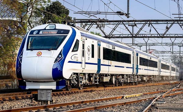 Vande Bharat Express : अप्रैल से चलेगी हटिया स्टेशन से पटना के लिए वंदे भारत एक्सप्रेस!