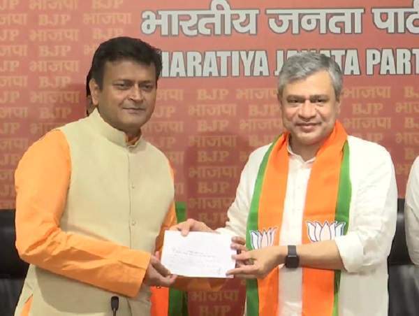 Bihar News : CM नीतीश कुमार का बेहद करीबी BJP में हुआ शामिल, जानें