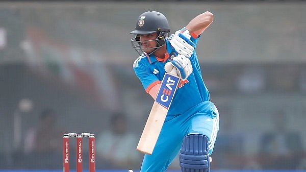 Shubman Gill Health Update : अस्पताल से मिली छुट्टी लेकिन पाकिस्तान के खिलाफ खेलने पर अब भी संशय